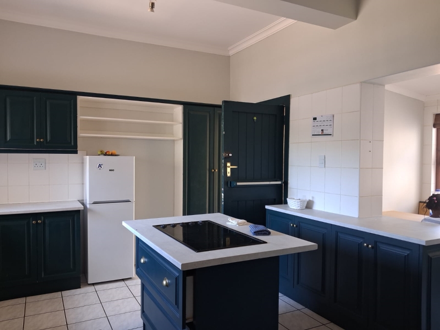 To Let 3 Bedroom Property for Rent in Selborne Eastern Cape